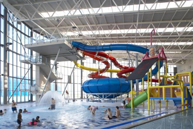 Bayview Apartments Sports Village Cardiff Free Parking & Free Wi Fi Eksteriør billede